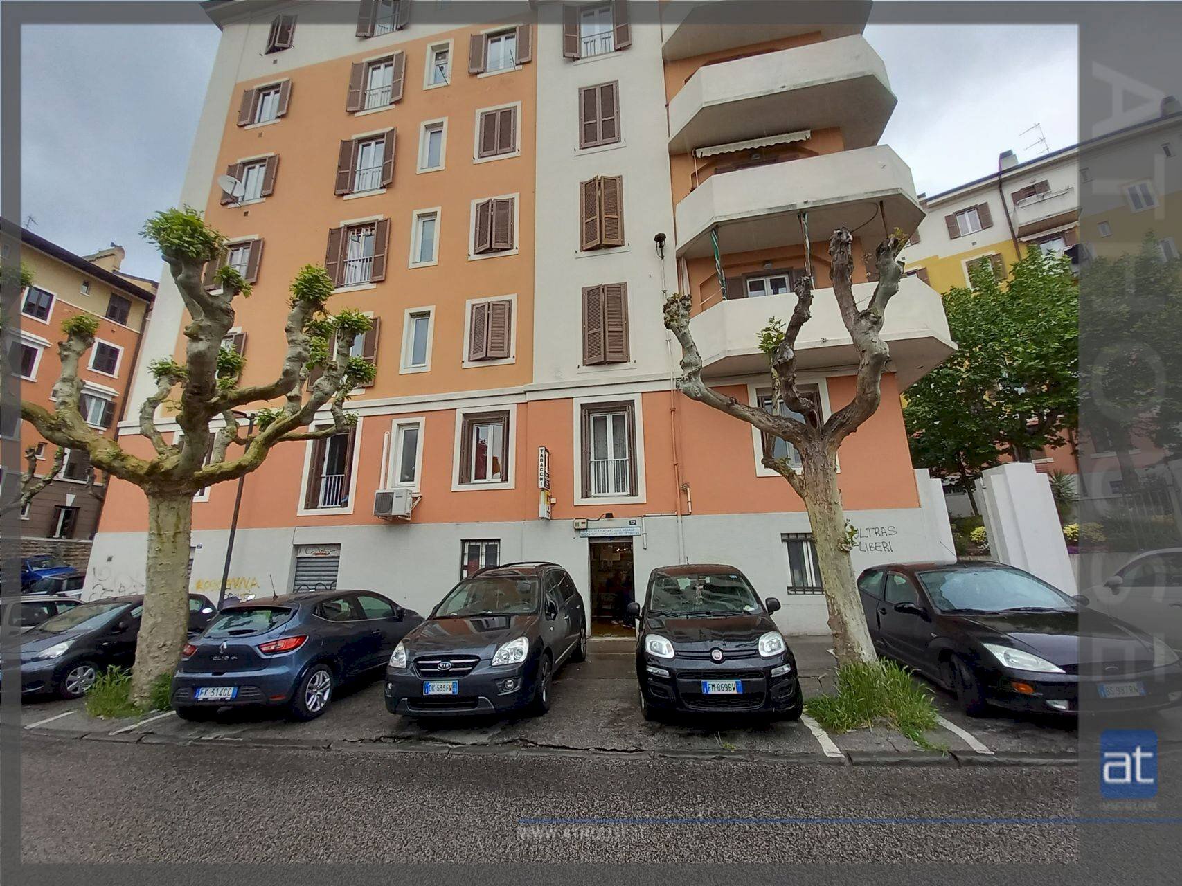 Foto 1 - Commercial Activity Via Lorenzo Lorenzetti
 
32/b, Trieste - photo 1