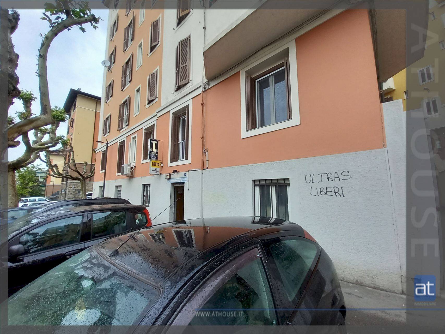 Foto 2 - Commercial Activity Via Lorenzo Lorenzetti
 
32/b, Trieste - photo 2