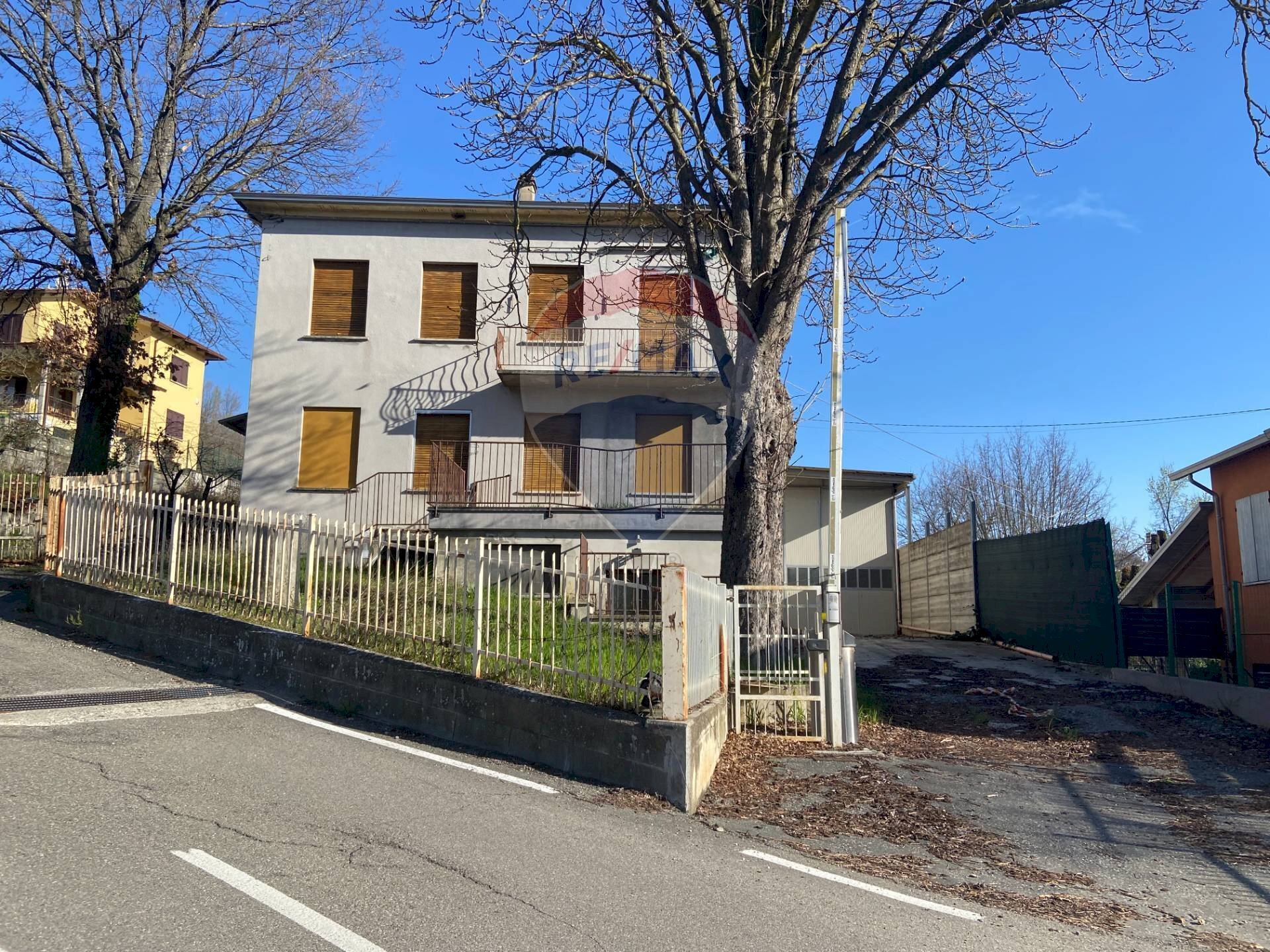 Casa all\'aperto - Appartamento Via Monte Della Guardia
 
2, Varano de' Melegari - foto 1