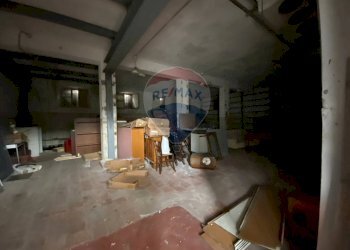 Parcheggio - Appartamento Via Monte Della Guardia
 
2, Varano de' Melegari - foto 20