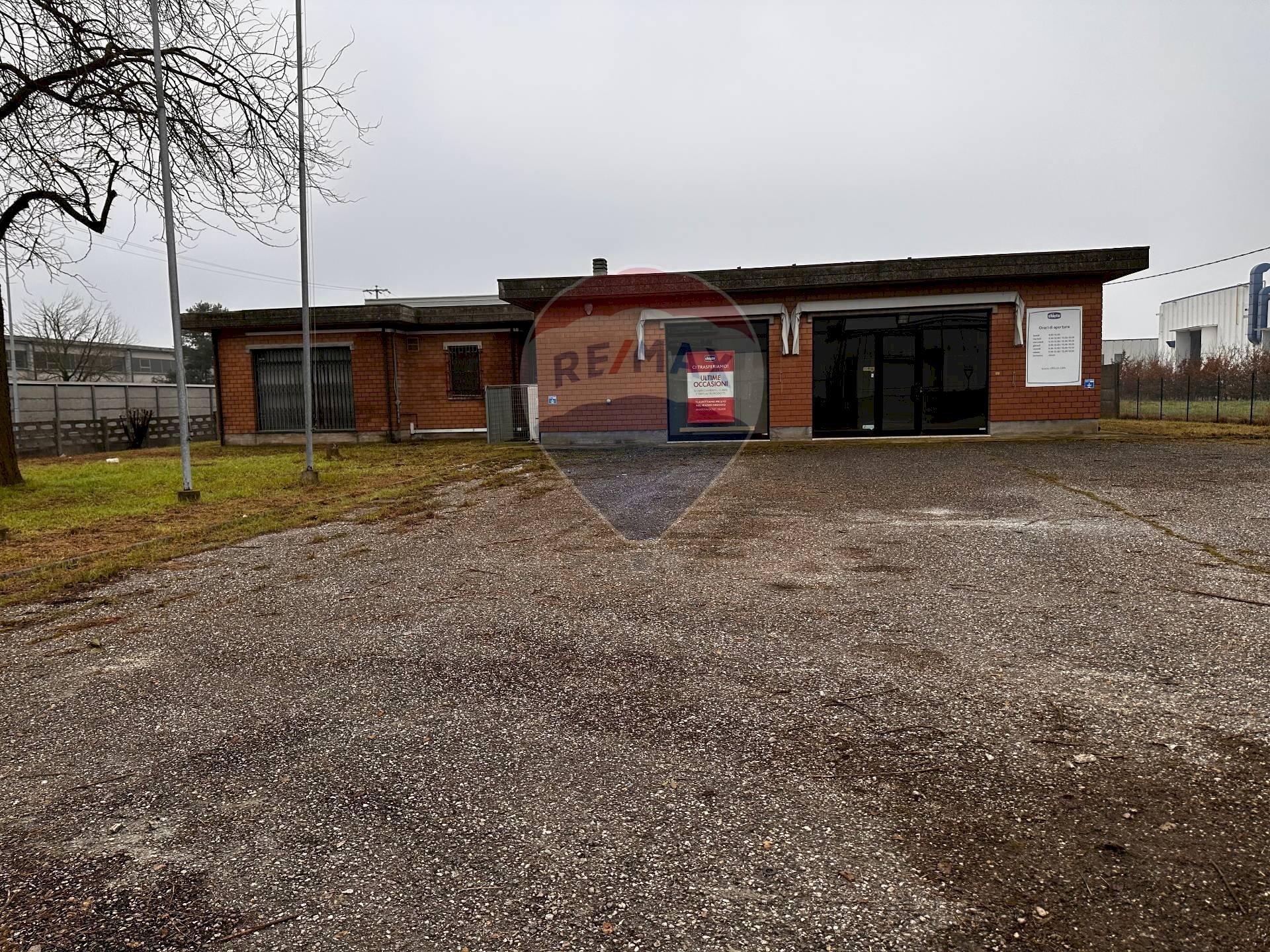 Casa all\'aperto - Capannone pinzone
 
7, Poggio Rusco - foto 2