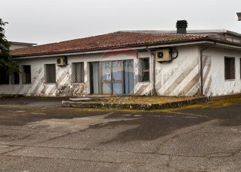 Casa all\'aperto - Capannone pinzone
7, Poggio Rusco - foto 7