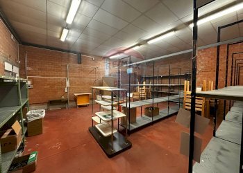 Dispensa di stoccaggio - Capannone pinzone
7, Poggio Rusco - foto 26