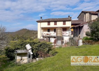 Foto 1 - Casa indipendente Avolasca - foto 1