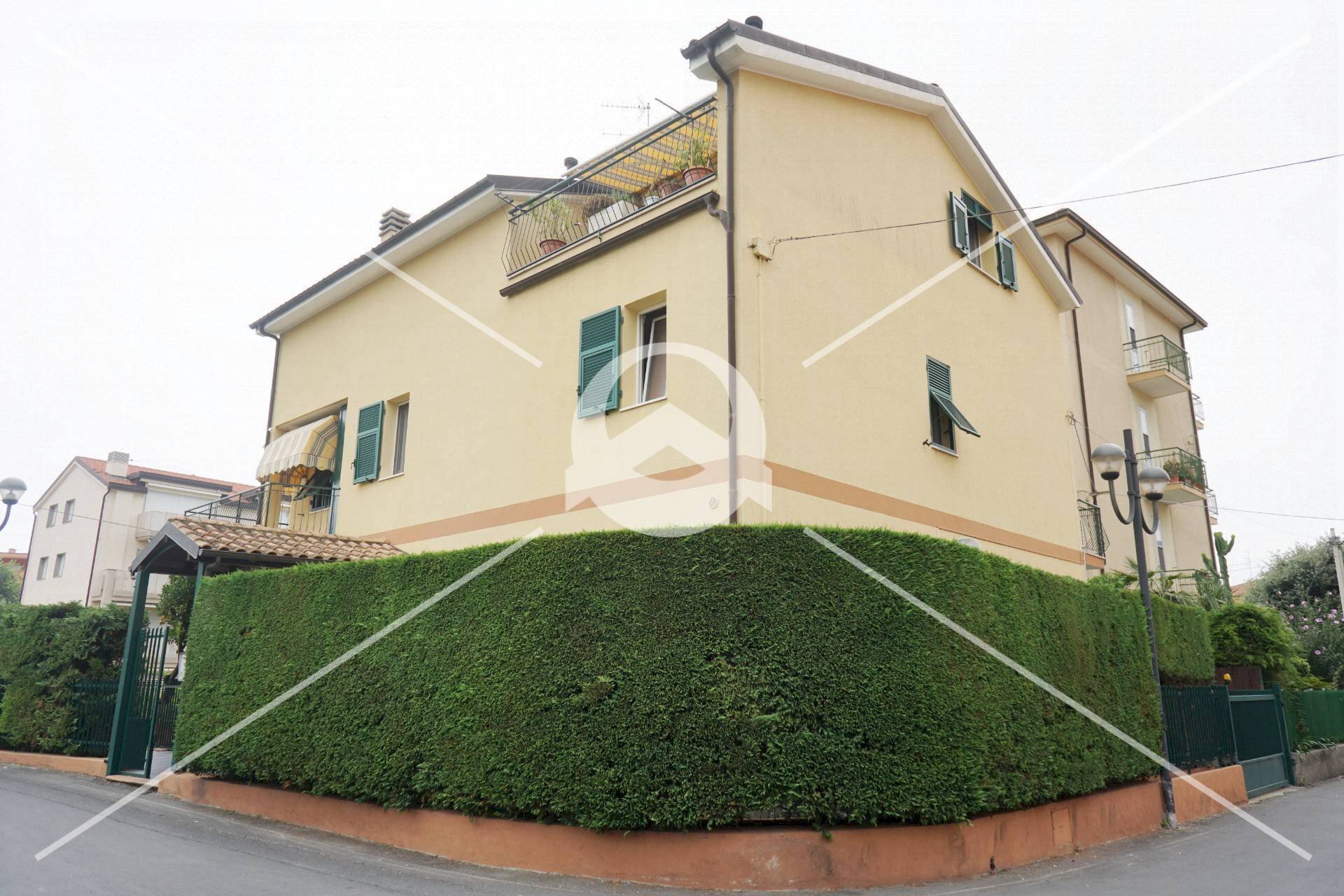 Foto 1 - Appartamento Via Monte Bianco
 
16, Borghetto Santo Spirito - foto 1