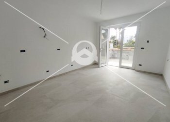 Foto 2 - Trilocale Via Madre Rubatto
 
7, Loano - foto 2