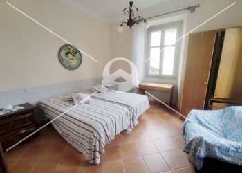 Foto 10 - Quadrilocale Via Valle
 
1, Calizzano - foto 10