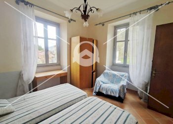 Foto 12 - Quadrilocale Via Valle
 
1, Calizzano - foto 12