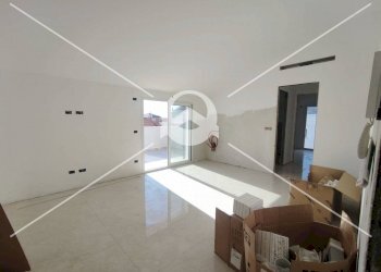 Foto 2 - Bilocale Via Varese
 
34, Loano - foto 2