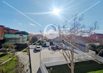 Foto 5 - Bilocale Via Varese
 
34, Loano - foto 5