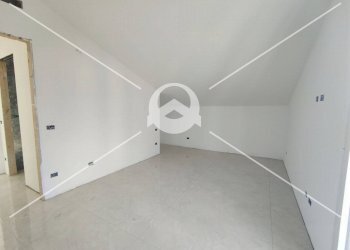 Foto 10 - Bilocale Via Varese
 
34, Loano - foto 10