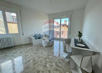 Sala da pranzo - Quadrilocale Cantù - foto 1