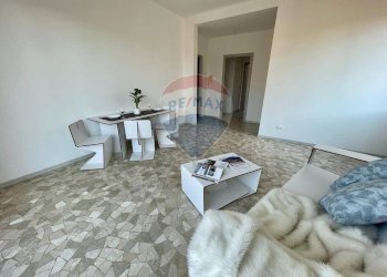 Sala da pranzo - Quadrilocale Cantù - foto 4