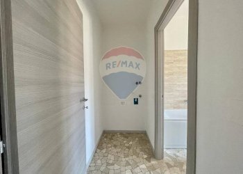 Hall / corridoio - Quadrilocale Cantù - foto 34