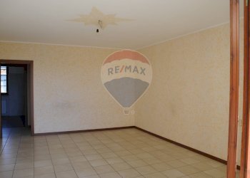 Stanza vuota - Trilocale via canaletto, Tradate - foto 5