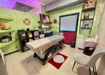 Camera / camera da letto - Locale Commerciale Via Varesina
126a, Villa Guardia - foto 19