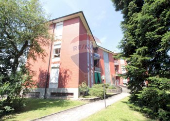 Edificio all\'aperto - Trilocale via Bellini, Cadorago - foto 1