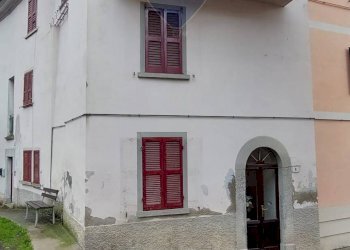 Edificio all\'aperto - Independent house via Allio
 
8, Alta Valle Intelvi - photo 9