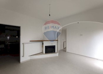 Stanza vuota - Casa indipendente Via Roccolino, Plesio - foto 16