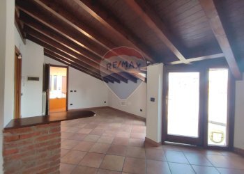 Stanza vuota - Attico via san martino, Cadorago - foto 6