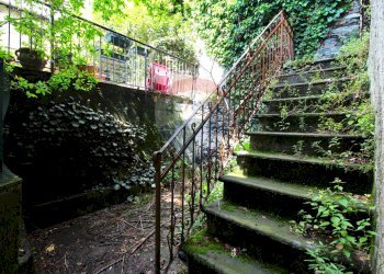 Scale - Independent house Dongo - photo 36