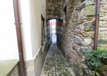 Hall / corridoio - Independent house Dongo - photo 45