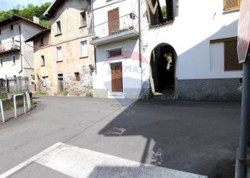 Edificio all\'aperto - Independent house Dongo - photo 46