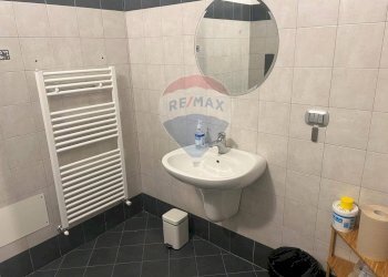 Bagno - Office Via Lungolago di Calcinate
 
88, Varese - photo 13