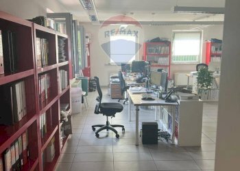 Ufficio - Office Via Lungolago di Calcinate
 
88, Varese - photo 18