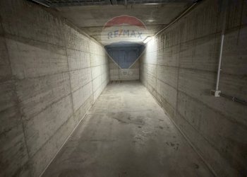 Parcheggio - Box Lungolago di Calcinate
 
88, Varese - foto 2