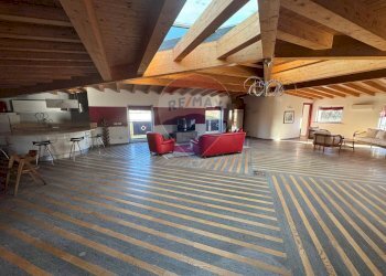 Parcheggio - Loft Lungolago di Calcinate
 
88, Varese - foto 2