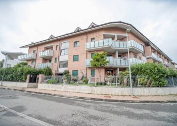 Foto 3 - Quadrilocale VIA PIAVE
 
26, Volpiano - foto 3