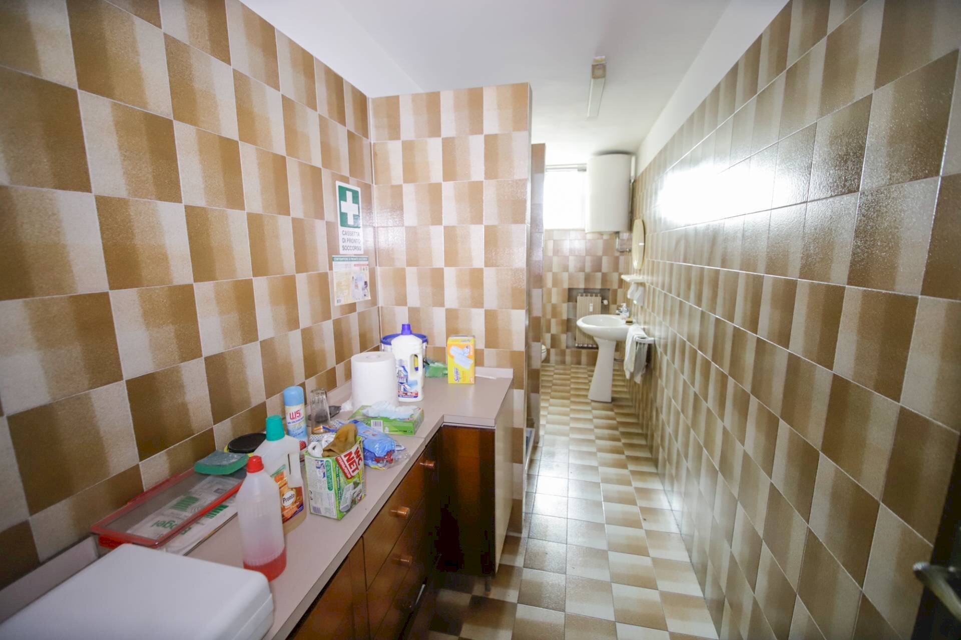 Foto 2 - Ufficio Via Garrone
 
3, San Benigno Canavese - foto 2