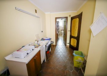 Foto 9 - Ufficio Via Garrone
 
3, San Benigno Canavese - foto 9