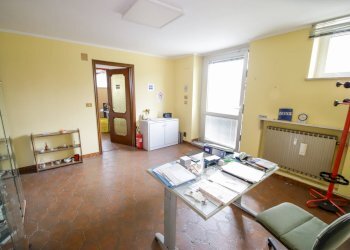 Foto 10 - Ufficio Via Garrone
 
3, San Benigno Canavese - foto 10