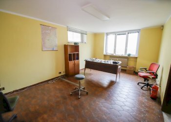 Foto 19 - Ufficio Via Garrone
 
3, San Benigno Canavese - foto 19