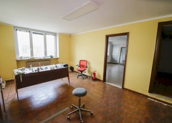 Foto 20 - Ufficio Via Garrone
 
3, San Benigno Canavese - foto 20