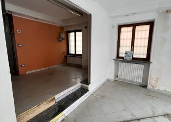 Foto 4 - Locale Commerciale Via Papa Giovanni XXIII
 
3, San Benigno Canavese - foto 4