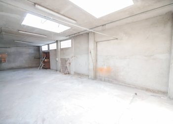 Foto 4 - Capannone STRADA TEDESCHI
 
89, Leini - foto 4