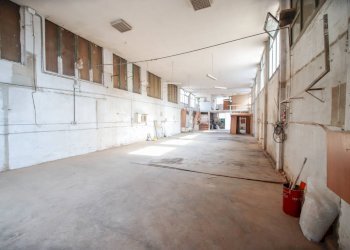 Foto 7 - Capannone STRADA TEDESCHI
 
89, Leini - foto 7