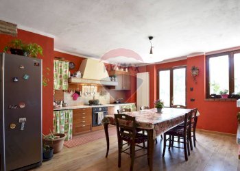 Cucina - Villa via Cordona
 
12, Agrate Conturbia - foto 5