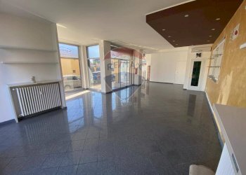 Stanza vuota - Negozio VIA GALILEO GALILEI
 
4, Somma Lombardo - foto 5