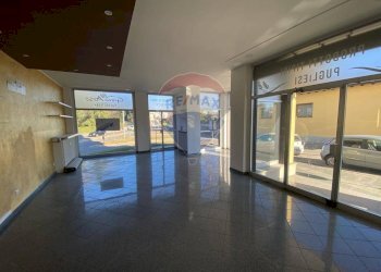 Stanza vuota - Negozio VIA GALILEO GALILEI
 
4, Somma Lombardo - foto 11