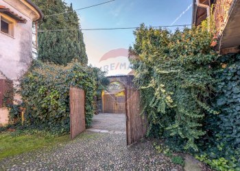 Giardino - Villa Via al Castello
 
1, Marano Ticino - foto 50