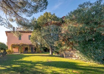 Giardino - Villa Via al Castello
 
1, Marano Ticino - foto 15