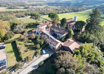 Vista delle montagne - Villa Via al Castello
 
1, Marano Ticino - foto 62