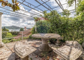 Terrazza - Villa via Sempione
 
155, Meina - foto 9