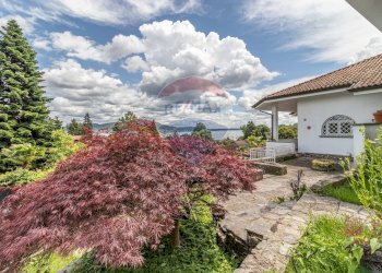 Casa all\'aperto - Villa via Sempione
 
155, Meina - foto 12