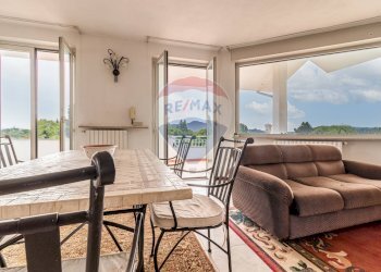 Sala da pranzo - Villa via Sempione
 
155, Meina - foto 16