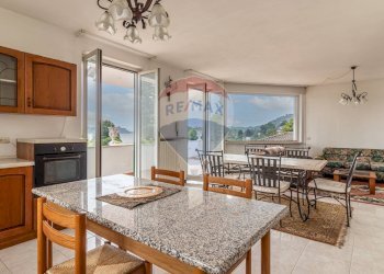 Sala da pranzo - Villa via Sempione
 
155, Meina - foto 18